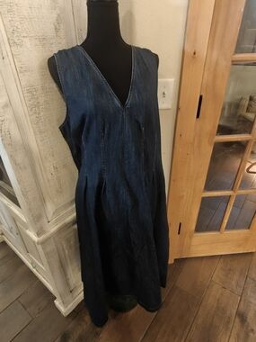 Sleeveless Dark Indigo V-Neck Denim Dress BNWT 2x